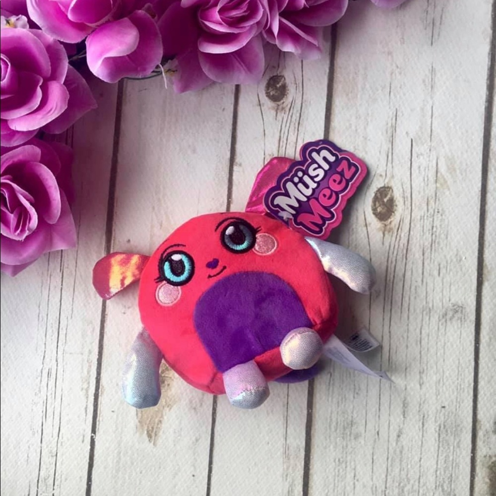 MUSHMEEZ Dog Plush Toy Squishy Stretchy Moldable Squeezamals New